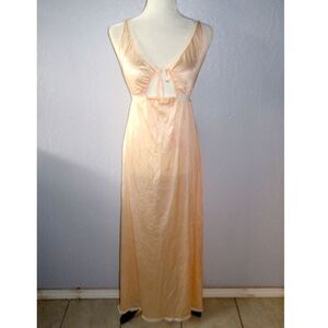 NWT Vintage Miss Elaine Lingerie Sleep Gown Dress